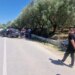 Aksident në aksin Panaja–Novoselë: shoferi humb kontrollin dhe përplaset me murin e banesës, plagoset rëndë