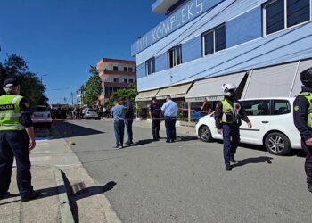 Aksidenti i Durrësit i paralajmëruar; Ekspertët: bllokim patentash dhe piketim paraprak i vrasësve me timon