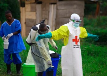 Alarm global për Ebola: Mjeku amerikan infektohet në Kongo, transportohet me urgjencë në Gjermani