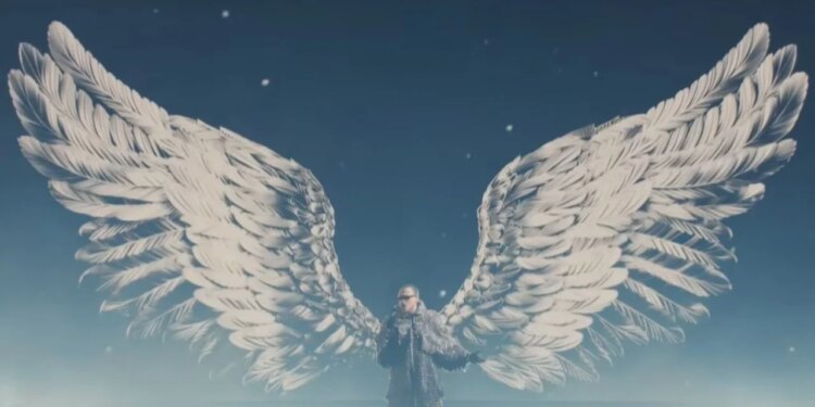 Alis drithëron sërish skenën me këngën Nan, artisti shqiptar dhuron performancën emocionuese në finalen e Eurovision 2026
