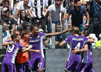Allianz Stadium tronditet, Fiorentina gjunjëzon Juventusin dhe e eliminon nga Champions-i