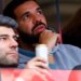 Arsenal vs PSG: Reperi Drake i fut dridhmat Topçinjve me bastin e tij të çmendur 1.5 milion dollarësh