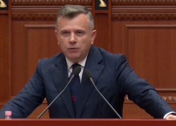 Balla në Kuvend: Duhet konsensus për reformën territoriale dhe elektorale, integrimi nuk po ecën me hapin e dëshirës
