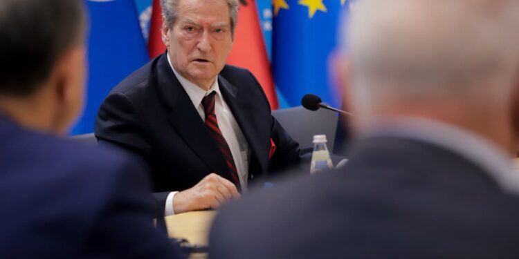 Berisha: Nuk bashkojmë votat me PS; Rama ka qëllim tërësisht t’i dëmtojë organet e drejtësisë së re