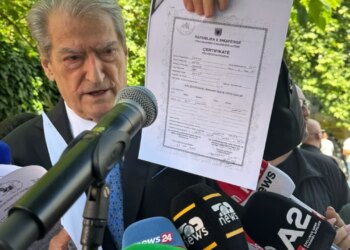 Berisha paralajmëroi lajm, nxjerr deklaratën noteriale: Altin Dumani jeton me qira, u bë dhëndër pas përfundimit të vilës