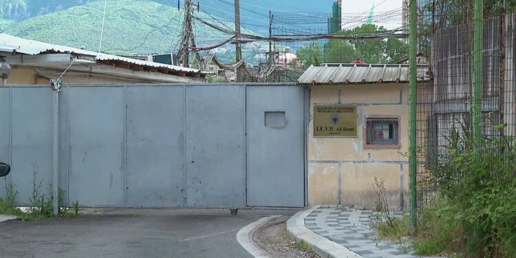 Burgu i hapur bosh — Dështon gjysma e lirisë, institucioni i trajnuar nga britanikët pa të dënuar