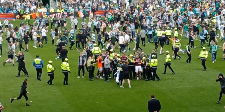 Celtic shpallet kampion, por festa eklipsohet nga skena të turpshme në Celtic Park