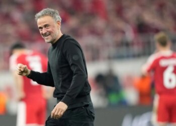 Çudia e Luis Enrique-s: fton lojtarët në darkën e ditëlindjes së tij, por nuk shfaqet vetë