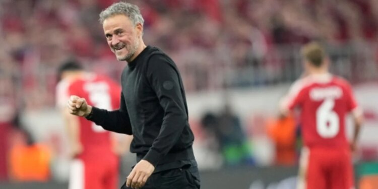 Çudia e Luis Enrique-s: fton lojtarët në darkën e ditëlindjes së tij, por nuk shfaqet vetë