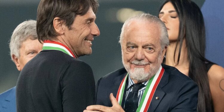 De Laurentiis i paraqet Contes planin e rinovimit: gjithçka ose asgjë