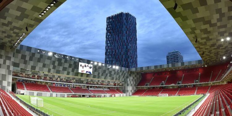 Debutimi i Maran në stolin e Kombëtares; UEFA cakton arbitra shqiptarë për miqësoret me Izraelin dhe Luksemburgun