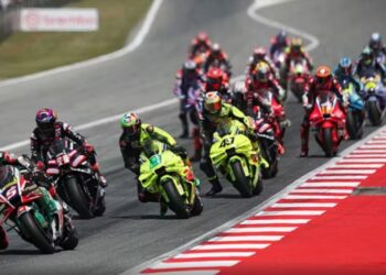 Di Giannantonio fiton garën e MotoGP në Barcelonë; Acosta rrëzohet në xhiron e fundit