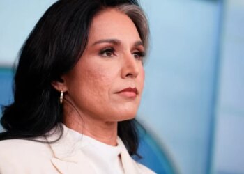 Drejtoresha e Inteligjencës Kombëtare të SHBA-së jep dorëheqjen, letër Trump-it: Bashkëshorti im me kancer; largohem nga jeta publike