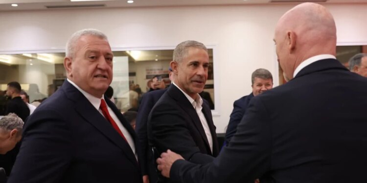 Duka nis diskutimet pas ndeshjes me Ukrainën, rrëfen prapaskenat e largimit të Sylvinhos: Ndahemi me respekt për njëri-tjetrin