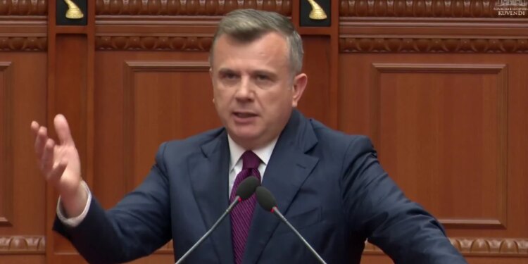 Durrës: Dy të mitur humbën jetën në aksident; Balla kërkon ndryshime në Kodin Penal, Policia të bëjë shembull