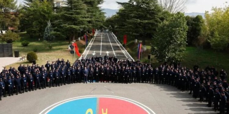 E rëndë në Akademinë e Policisë, helmohen 56 studentë; dy u shtruan në spital, dyshohet nga ushqimi