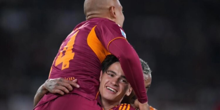 Festival golash në Olimpico, Roma dhuron spektakël ndaj Fiorentinës dhe vendi i pestë në klasifikim