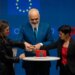 Foto-lajm/ Rama uron Ditën e Europës: Shqipëria më pranë familjes europiane se kurrë