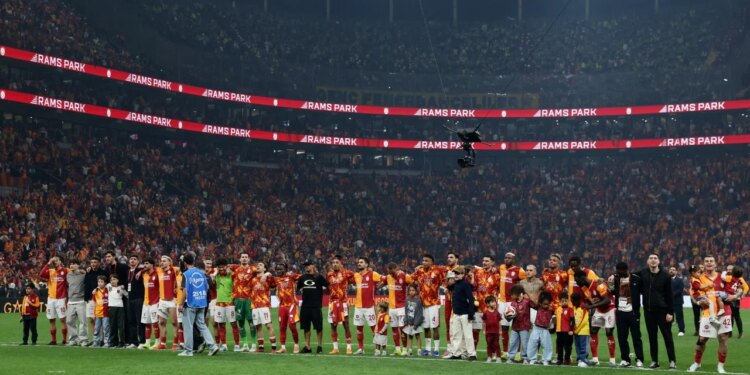 Galatasaray shpallet kampion i Turqisë për herë të 26-të, duke mbyllur një sezon perfekt