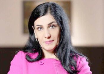 Gjykata e Lartë zbut masën për Mirlinda Karçanajn, detyrim paraqitje për ish-drejtoreshën e AKSHI-t