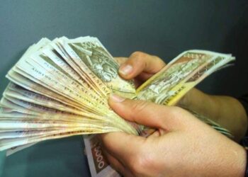 Goditen në Tiranë dy raste të këmbimit valutor pa licencë; procedohen dy persona, sekuestrohen shuma parash