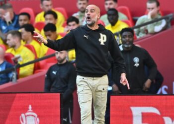 Guardiola i dorëzuar, titulli tani në duart e Arsenalit
