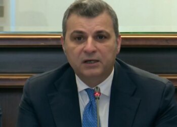 Guvernatori Sejko i bën thirrje bankave: Financioni ndërmarrjet e vogla, të mesme dhe bujqësinë