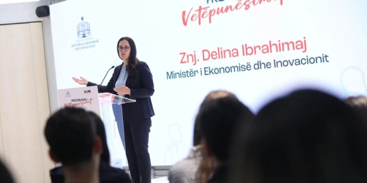 Hapet thirrja 2026 për Programin e Vetëpunësimit, ministrja Ibrahimaj: Asgjë për të humbur, shumë për të fituar
