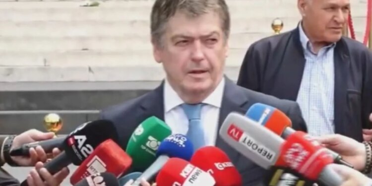 Homazhet për Servet Pëllumbin — Bamir Topi: Nga burrat më të mirë në politikë, zë i ekuilibruar i PS