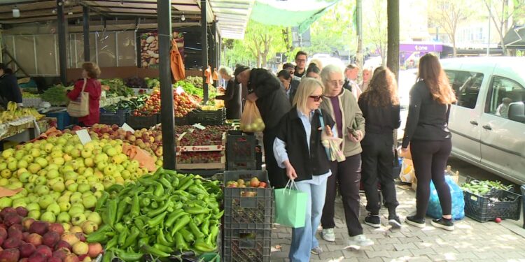 Inflacioni arrin 2.8% për shkak të rritjes së çmimeve të energjisë, qirave, transportit dhe ushqimeve