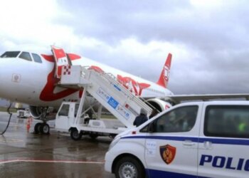 Intensifikohen ekstradimet: 37 të kërkuar u transferuan drejt Shqipërisë, shtohen operacionet kundër krimit