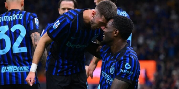 Inter kampion i Italisë: zikaltrit mposhtin Parmën në San Siro dhe fitojnë titullin e 21-të