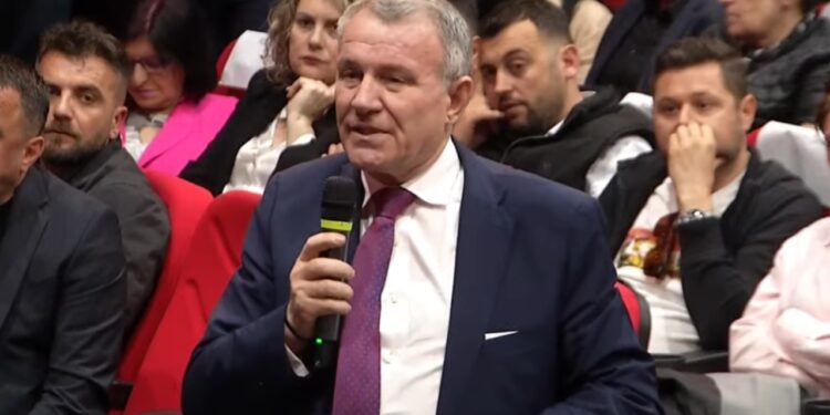 Ish-ministri Malaj në dëgjesën për Reformën Administrative: Mos lajmëroni kaq vonë, nuk jemi pica taksi; Ktheni komunat