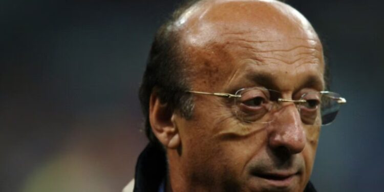 Kaos në funeralin e bashkëshortes së Luciano Moggi: një person godet me grusht priftin që drejtonte ceremoninë mortore