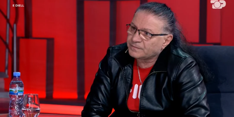 Këngëtari Gjergj Jorgaqi rrëfen: U thyen xhamat, u ça dera; u bë rrëmujë dhe njerëzit u mblodhën