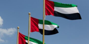 Klima politike e tensionuar, Emiratet e Bashkuara Arabe ndalojnë udhëtimet drejt Iranit, Libanit dhe Irakut