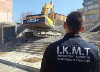 Kreu i IKMT-së në Vlorë largohet pas takimit të Lamallarit në Sarandë
