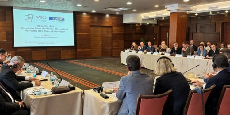 Kryeprokurorët e Ballkanit Perëndimor takohen me Eurojust në Sarajevë, pritet Udhëzuesi i ri Praktik për Ekipet Përbashkëta Hetimore