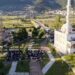 Kurban Bajrami në Bulqizë: besimtarët falin namazin para xhamisë së qytetit