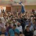 Kurban Bajrami në Vlorë, qindra qytetarë mblidhen në pallatin e sportit Flamurtari për të falur namazin