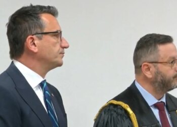 Kushtetuta përcakton lirinë e medias — Veliaj kërkon transmetimin live të seancës, gjykata rrëzon kërkesën