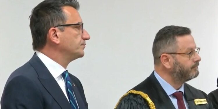 Kushtetuta përcakton lirinë e medias — Veliaj kërkon transmetimin live të seancës, gjykata rrëzon kërkesën
