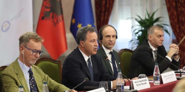 Kuvendi dhe BE nisin projektin për modernizimin e veprimtarisë parlamentare, Peleshi: Duhet të ecim me ritmin parlamenteve europiane