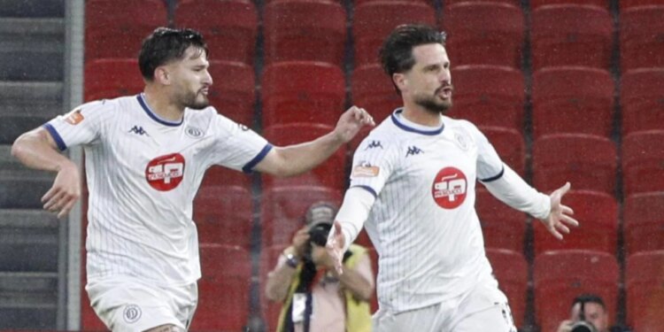 LIVE Dinamo-Egnatia/ Pjesa e dytë nis me karton të kuq, futbollisti i dinamovitëve largohet nga fusha për vonesë