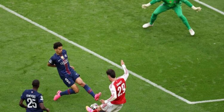 LIVE PSG-ARSENAL: Fillon pjesa e dytë, kampionët në fuqi kërkojnë golin e barazimit (Video)