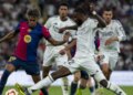 La Liga bëhet gati për El Clasico historik mes Barcelona dhe Real Madrid