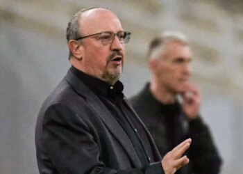 Largimi i Benitez kushton më shumë se qëndrimi në stol: shifra marramendëse pas dështimit në Greqi