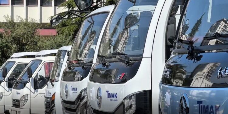 Lezha pa kosha mbetjesh: Skema e re e pastrimit nis në qershor, gjoba për shkelësit e rregullave