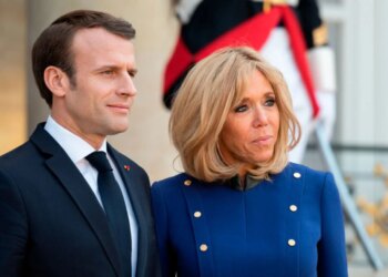 Libri i ri: Brigitte kontrollon personalisht kandidatët femra në Pallatin Elyse, zbulon xhelozi dhe tensione me Emmanuel Macron