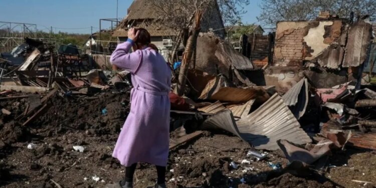 Lufta në Ukrainë: sulmet ajrore vranë të paktën 10, plagosën dhjetëra; Zelensky: Godasim cisternat e naftës ruse